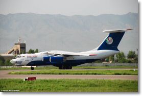 Candid Il-76TD SilkWay-Douchanbe-21avr2008-DSC_0005.jpg